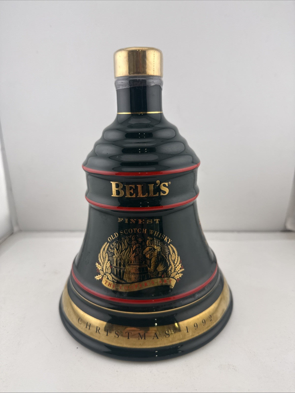 Bell’s Extra Special 1991 Christmas Bell Decanter 8 Year Old 70cl Full