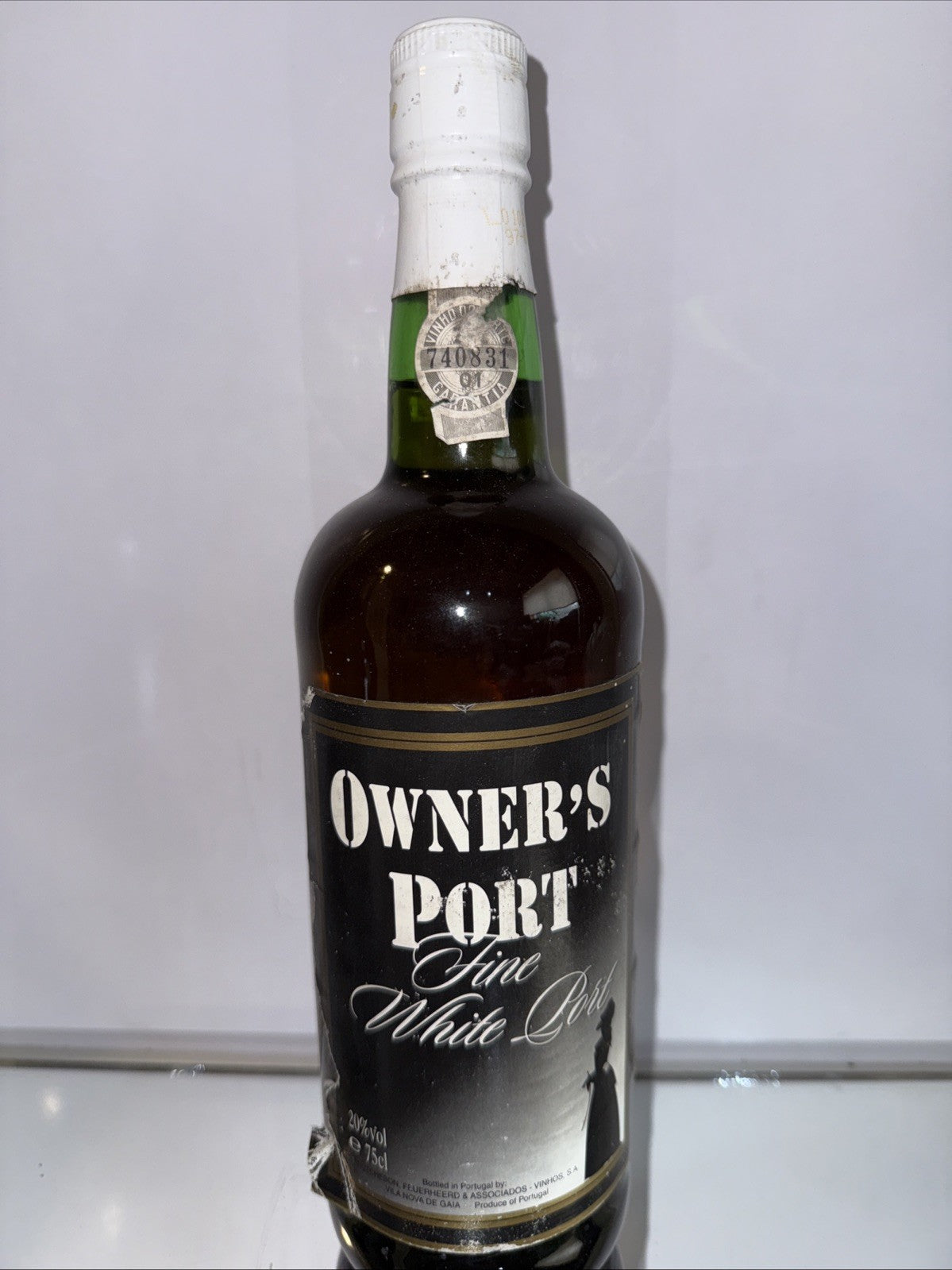 Dows Owners Fine White Port  vintage