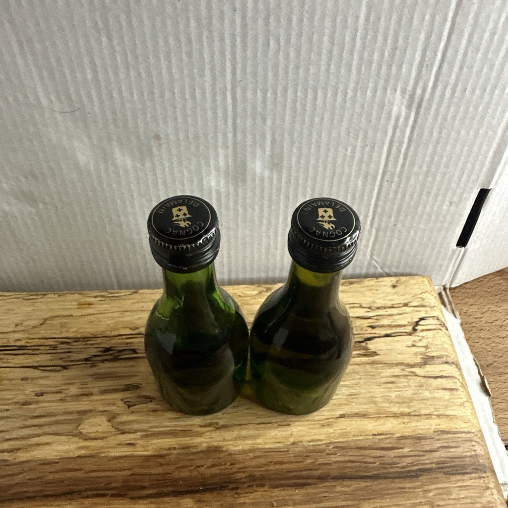 Delamain Pale & Dry XO Cognac miniatures