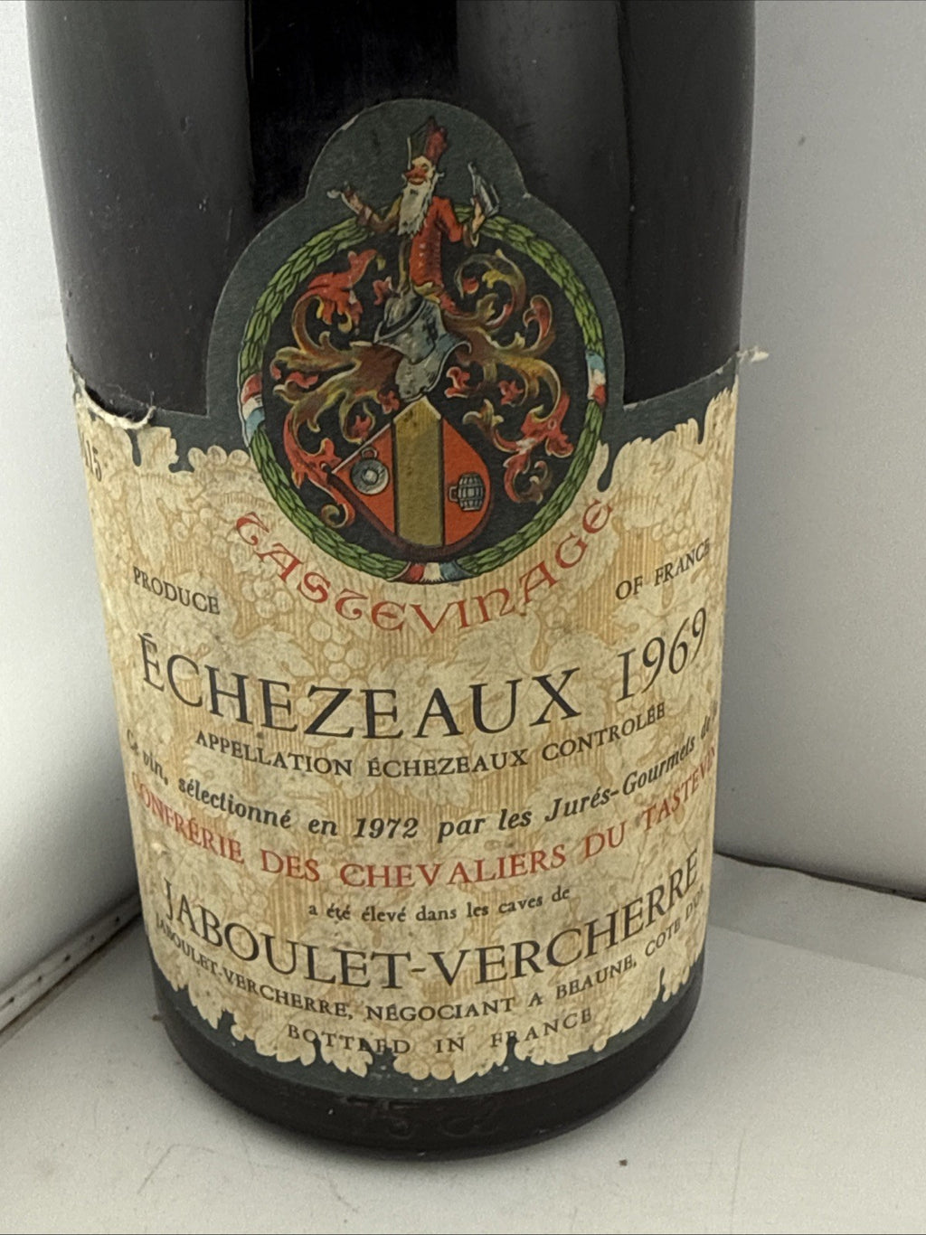 Original 1969 Échézeaux Grand Cru Burgundy. Collectors’ bottle.