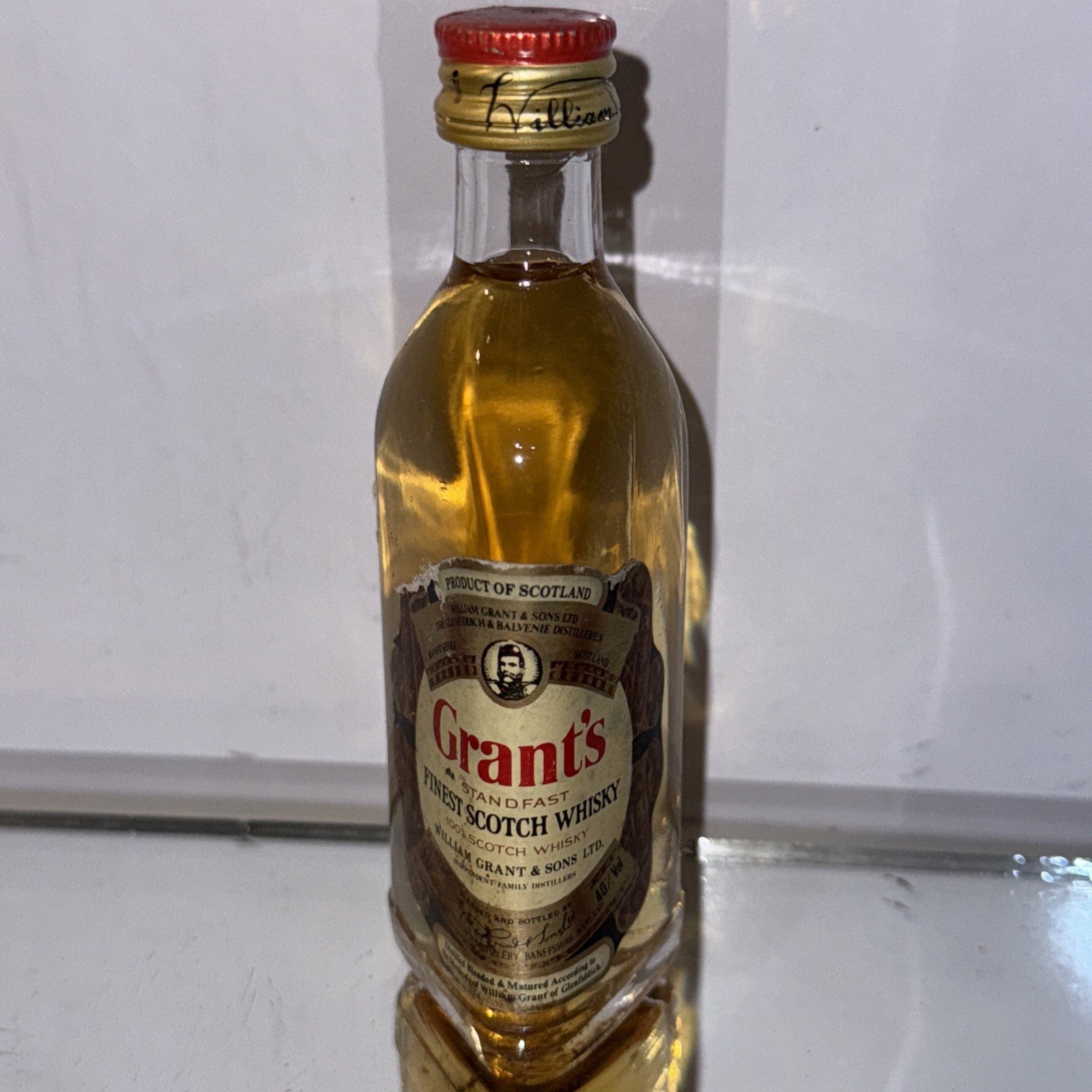 Grants Blended Scotch whisky Miniature