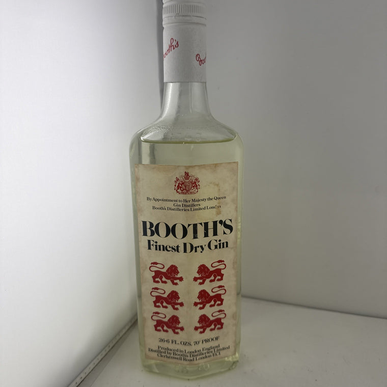 Vintage Booth’s Finest Dry Gin 26.6 Fl Oz 70 Proof 1970s