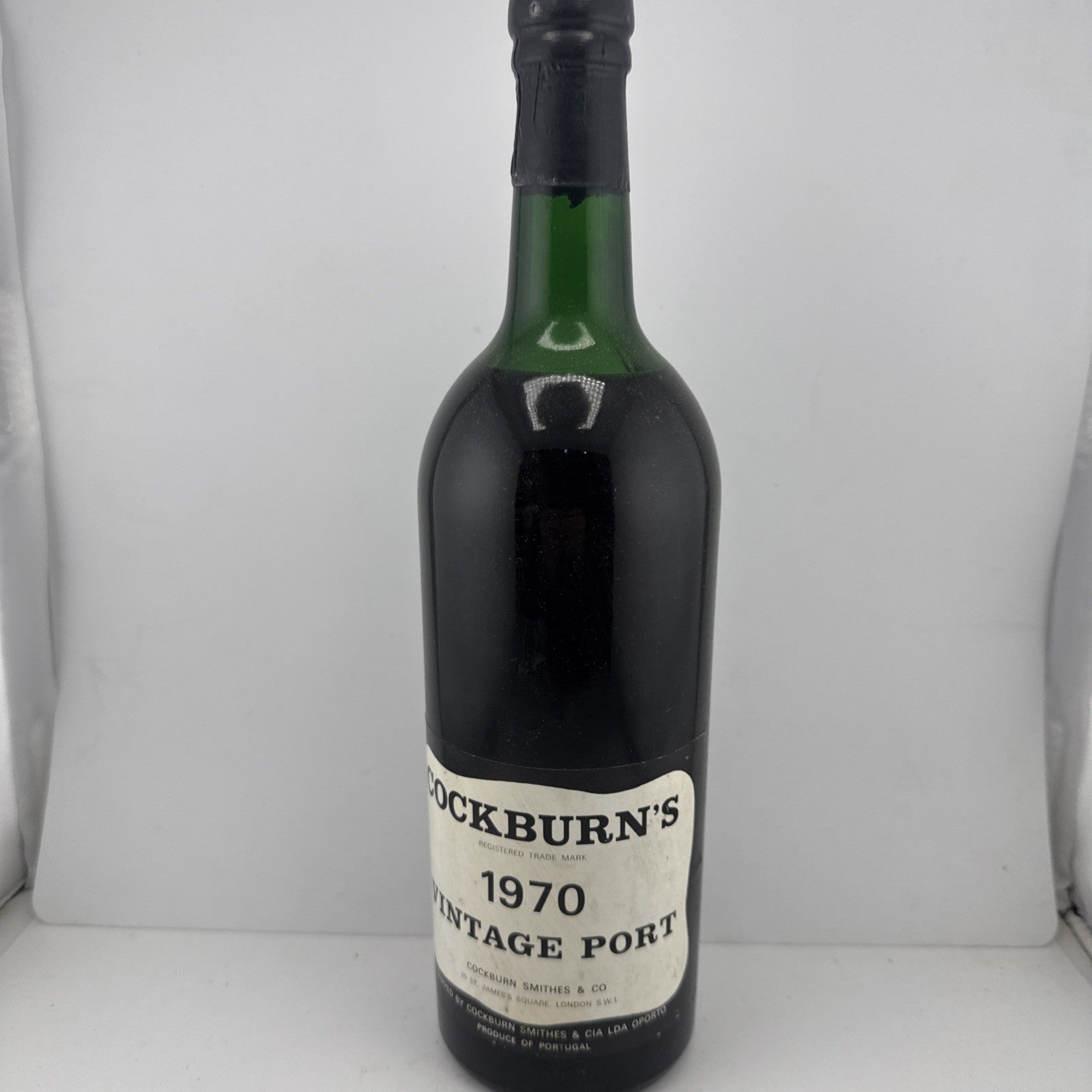 1970 Cockburn’s Vintage Port; bottled in the early 1970s.