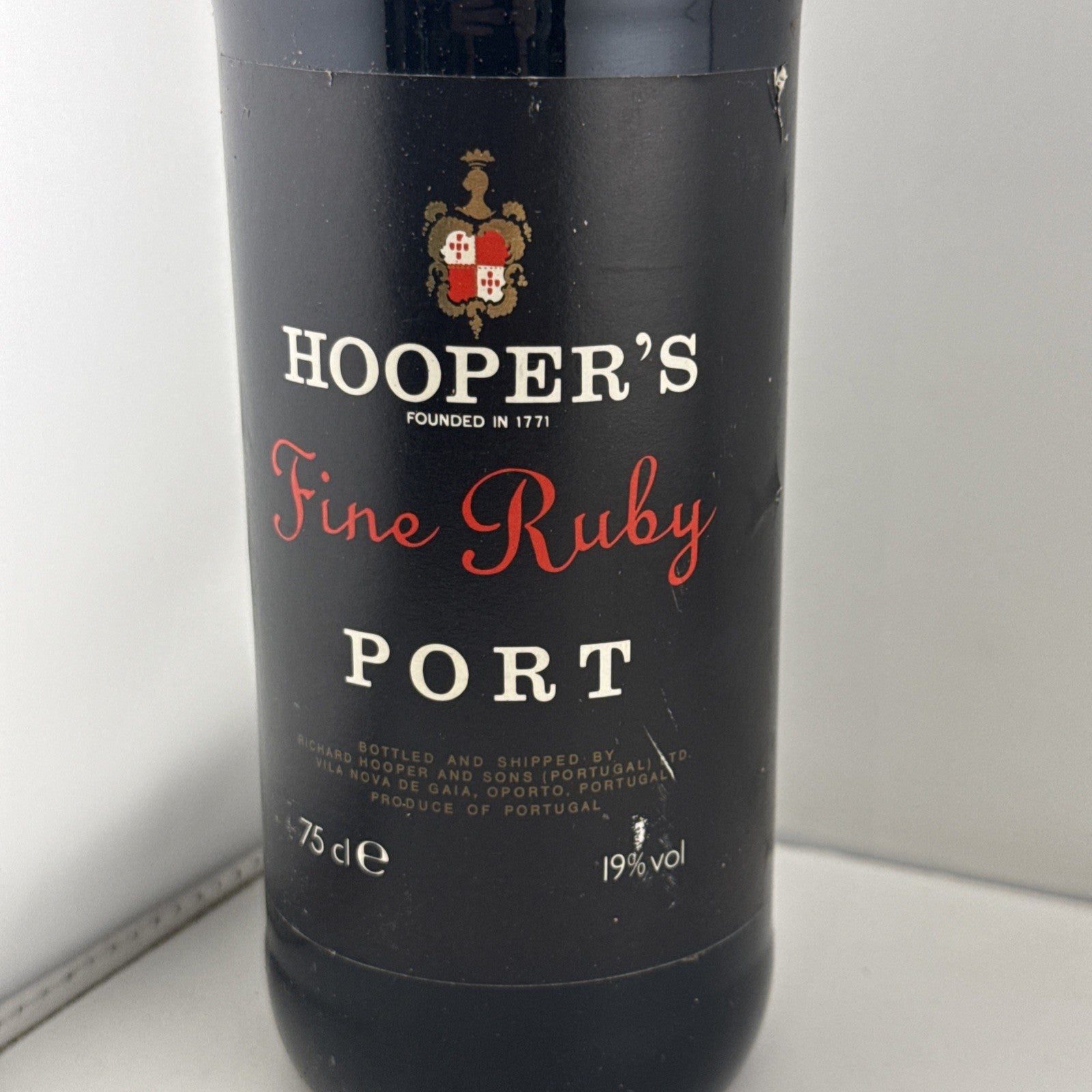 Hooper’s Fine Ruby Port 75cl 19% Richard Hooper & Sons Portugal 1990s
