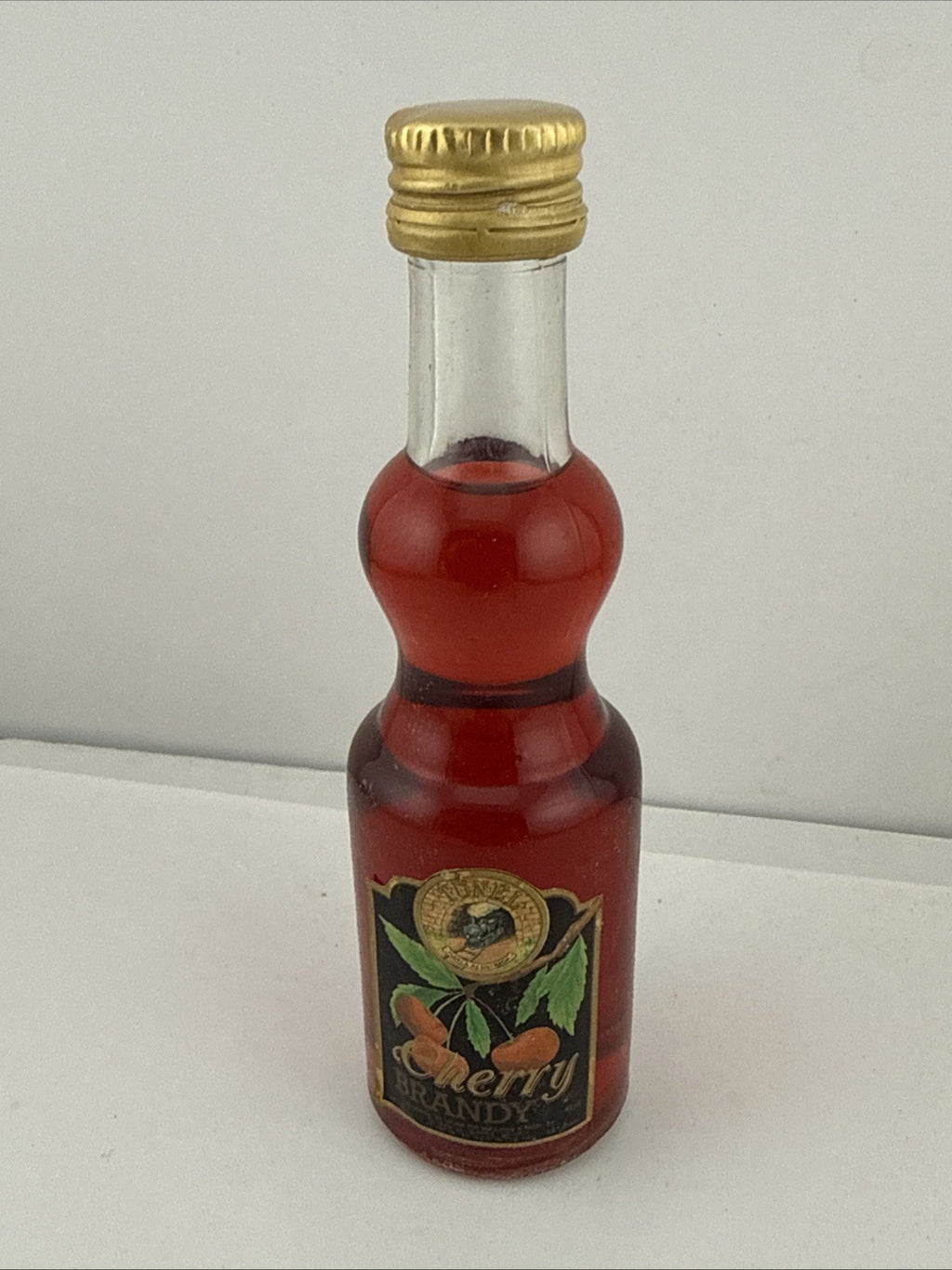 Hünnich Cherry Brandy Miniature Liqueur Bottle Vintage 30–50ml