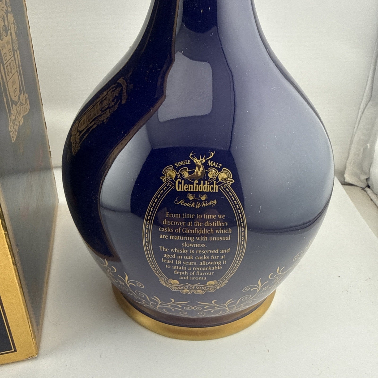 Glenfiddich 1995 18 year old Single  malt  Ancient Reserve decanter full