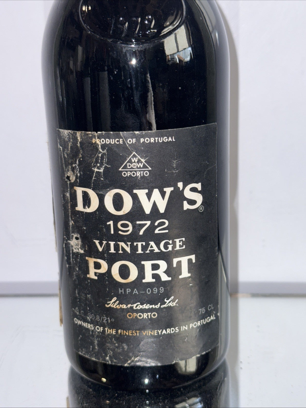 Dow's 1972 Vintage Port  Good  Condition Some Label Damage