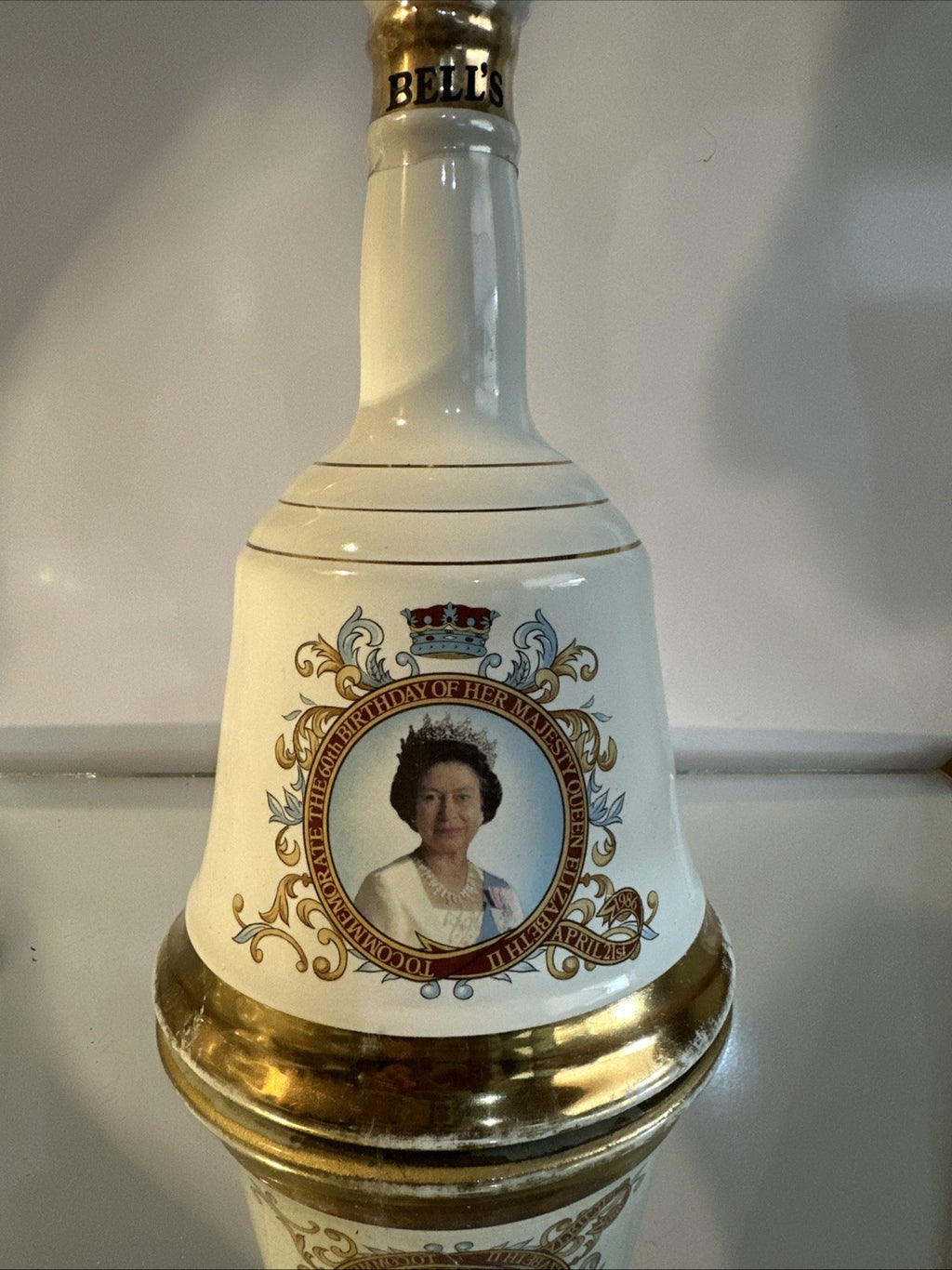 Bells Whisky Decanter Queens 60th Birthday 1986 vintage