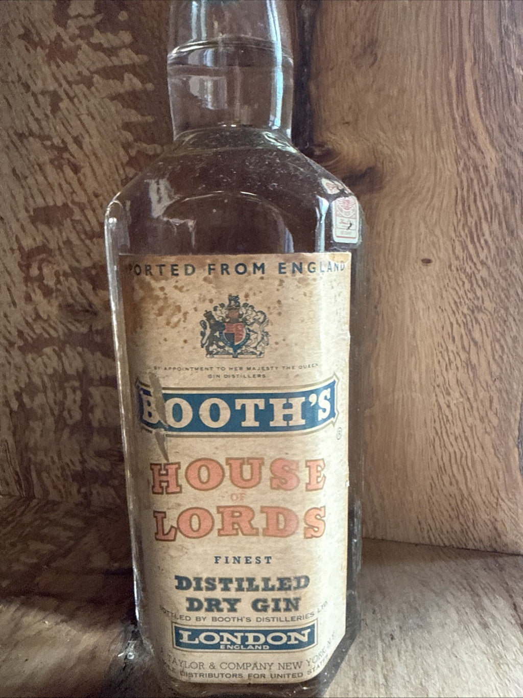 Booth's house of Lords Dry Gin 1960s 86 % proof 4/5 Quart exceptionally rare
