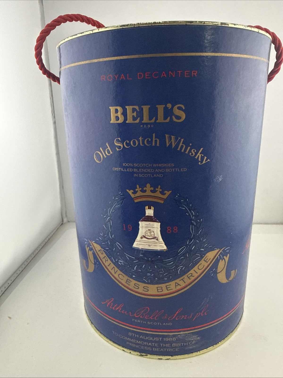 Bell’s Extra Special Whisky Decanter for 1998 Princess Beatrice 43%