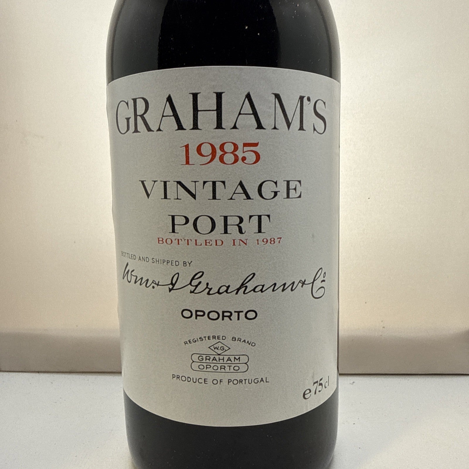 Graham's 1985 Vintage Port Bottled 1987 75cl Excellent Condition