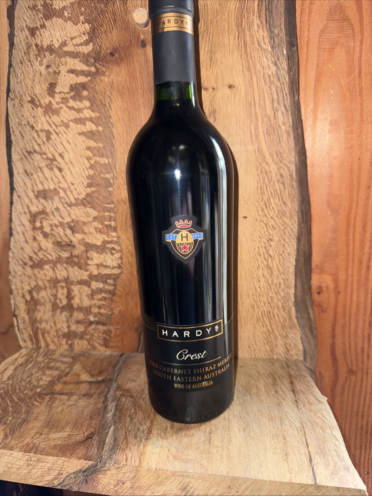 Hardy's Crest Cabernet Shiraz Merlot 2004