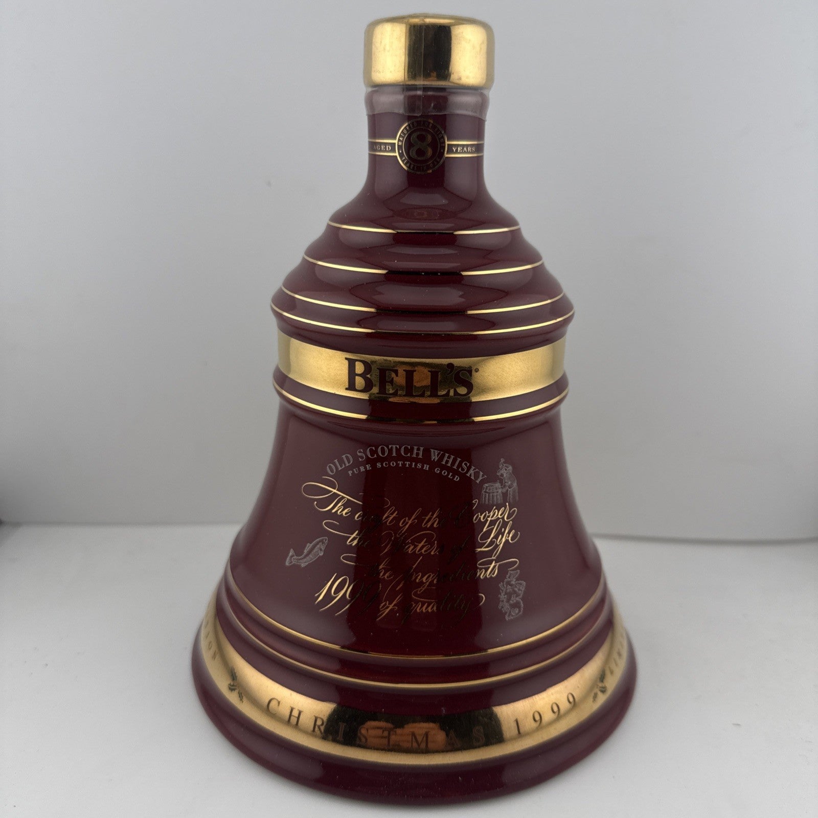 Bell’s Extra Special 1999 Christmas Bell Decanter 8 Year Old 70cl Full