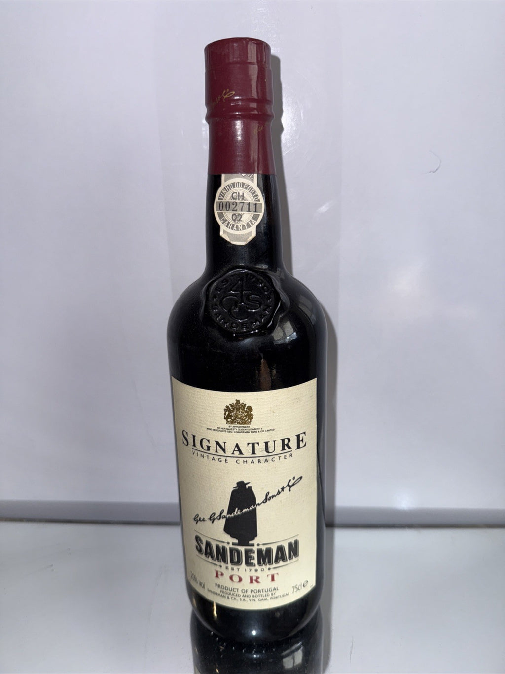 Sandemans Signature  port Pre 2002 Bottle