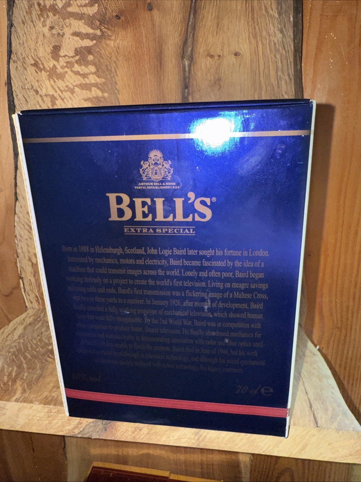 Bells Whisky Decanter Inventers series John Logie Baird full boxed mint 2004