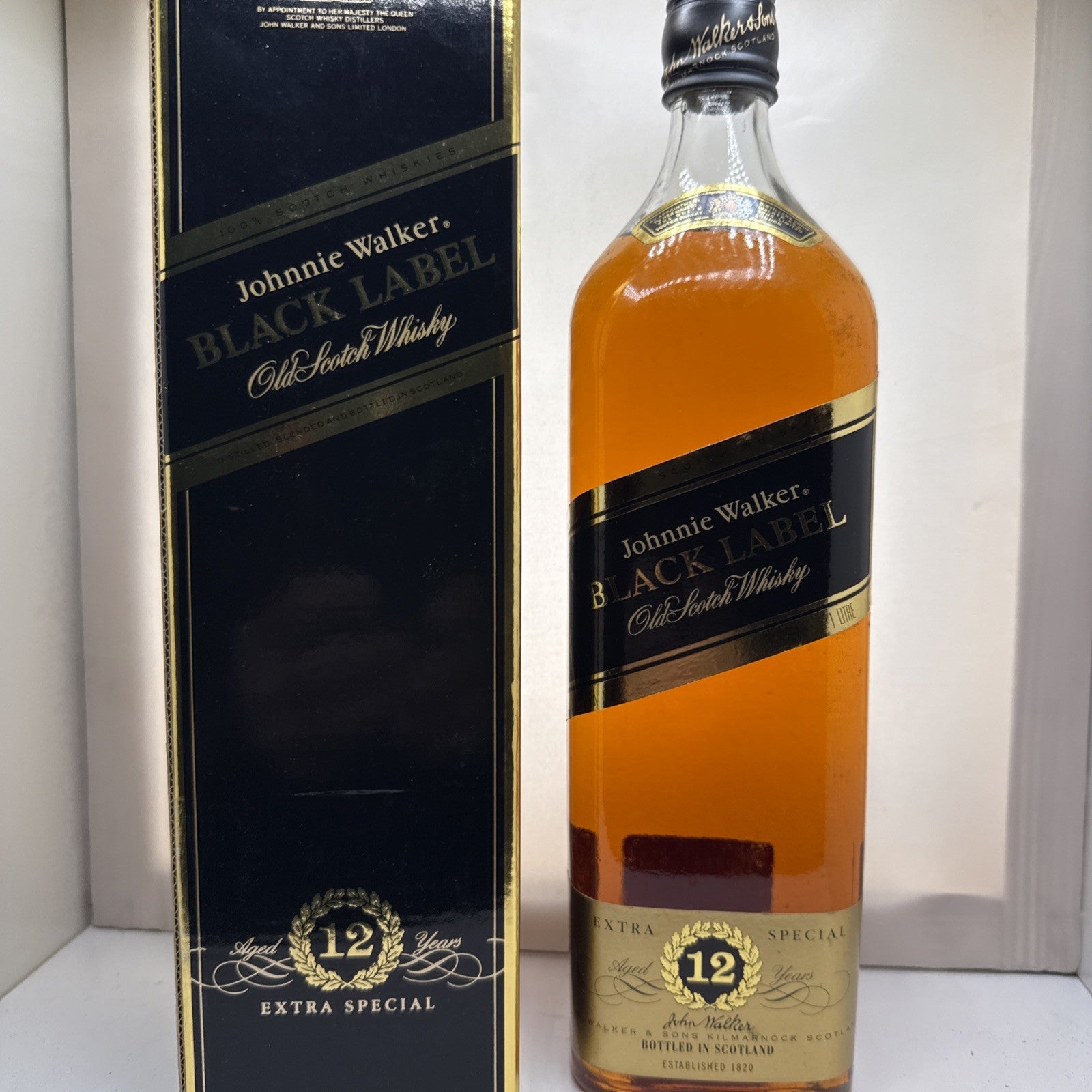 Johnnie Walker Black Label 12 Year Old 1990s 1L 40% Boxed