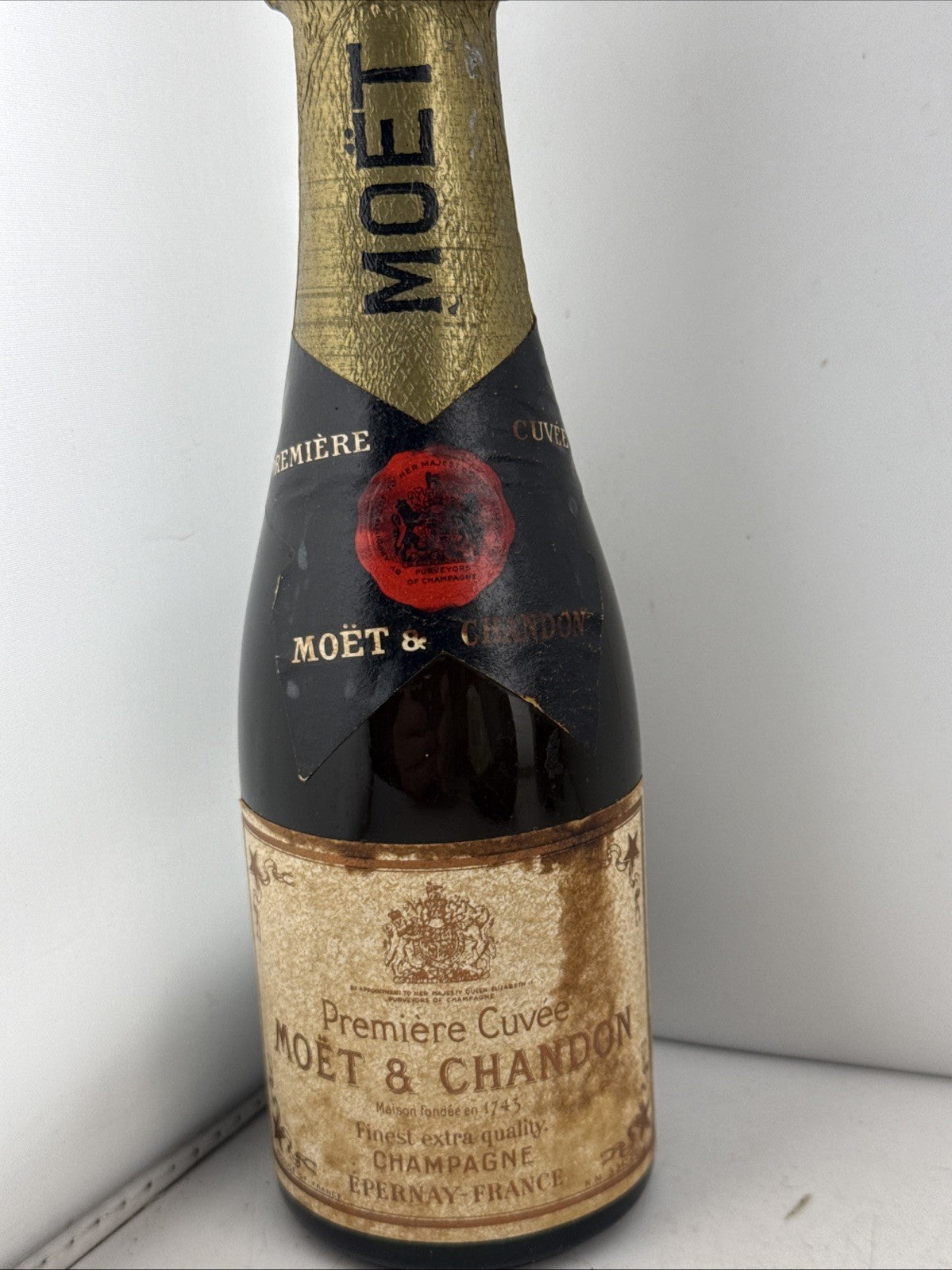 Moët & Chandon Première Cuvée 200ml, bottled around the 1960s to early 1970s