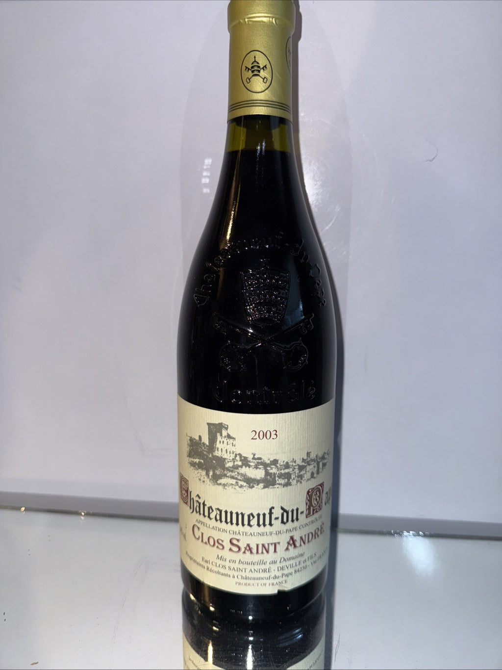 (750 ml) bottle of Clos Saint André Châteauneuf-du-Pape AOC 2003