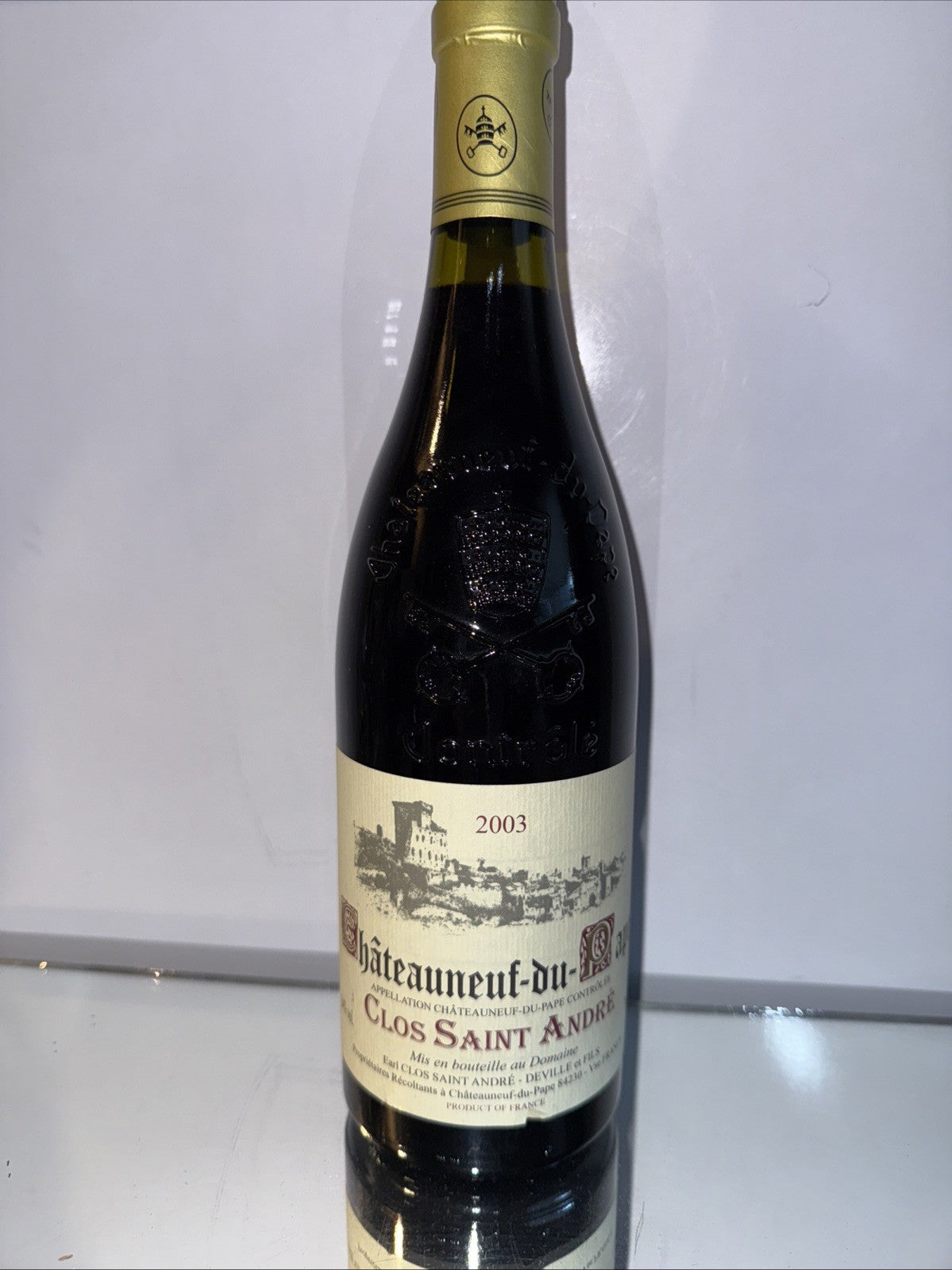 (750 ml) bottle of Clos Saint André Châteauneuf-du-Pape AOC 2003