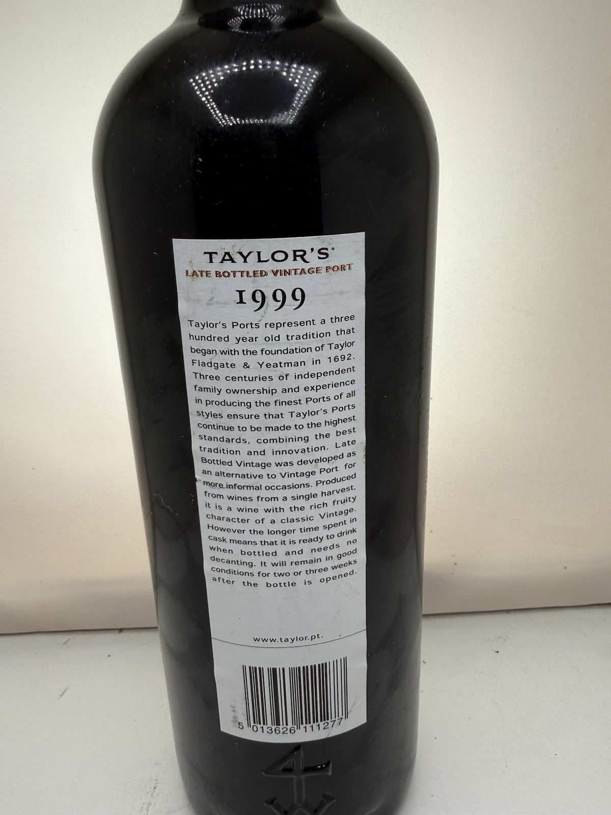 Taylor’s Late Bottled Vintage Port 1999 (bottled 2004)