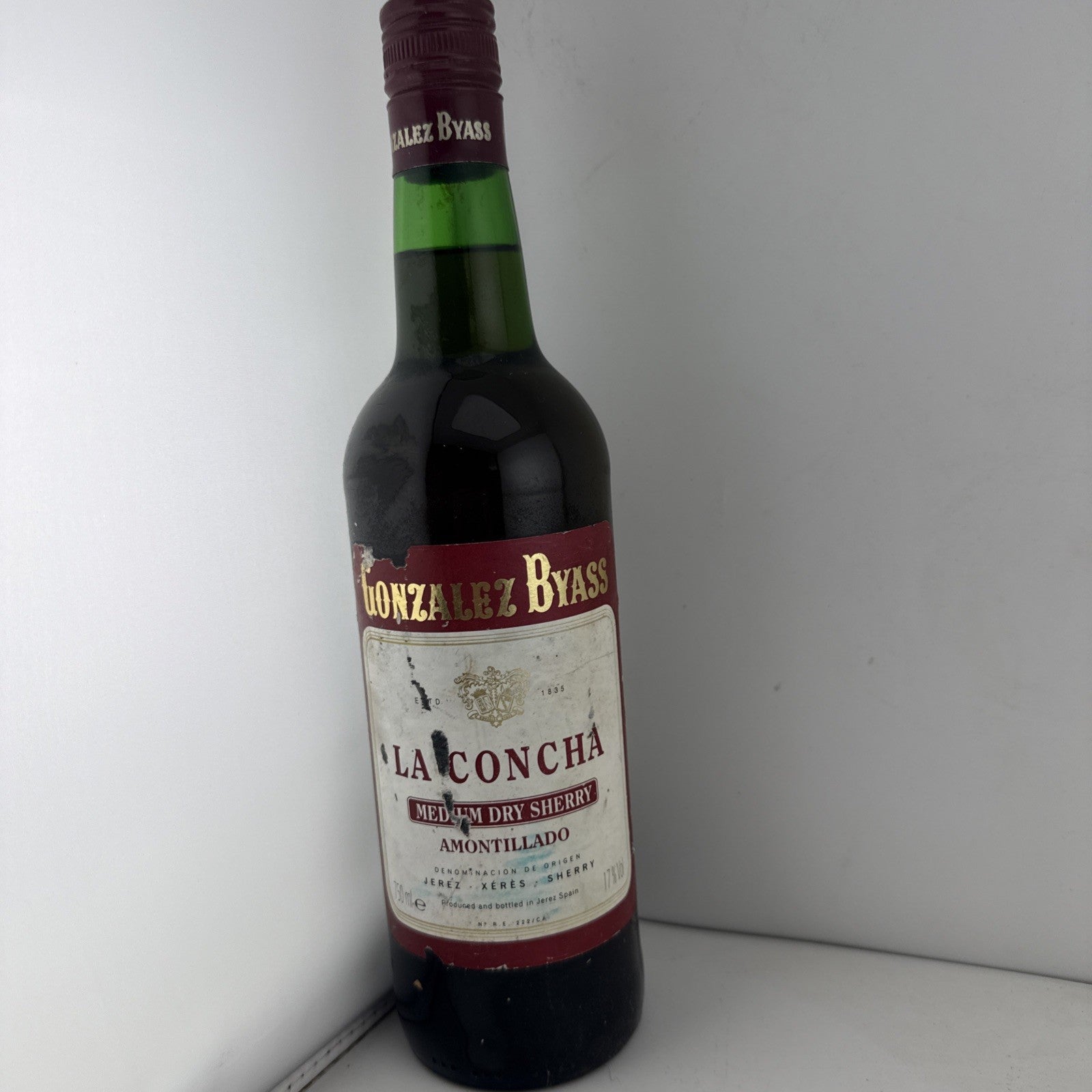 Gonzalez Byass La Concha Medium Dry Sherry 75cl 17%