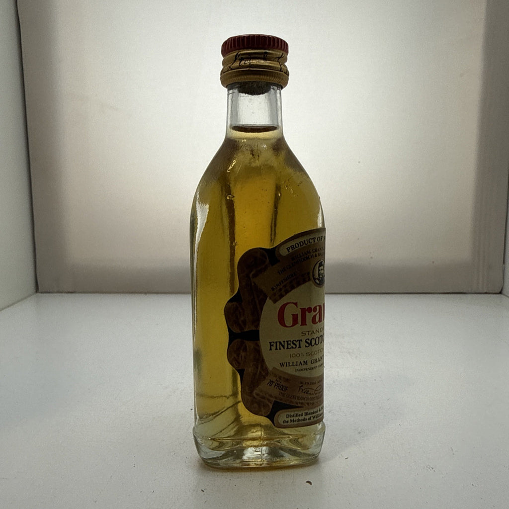 Grant's Standfast — 5cl Scotch Whisky Miniature — Triangular Bottle