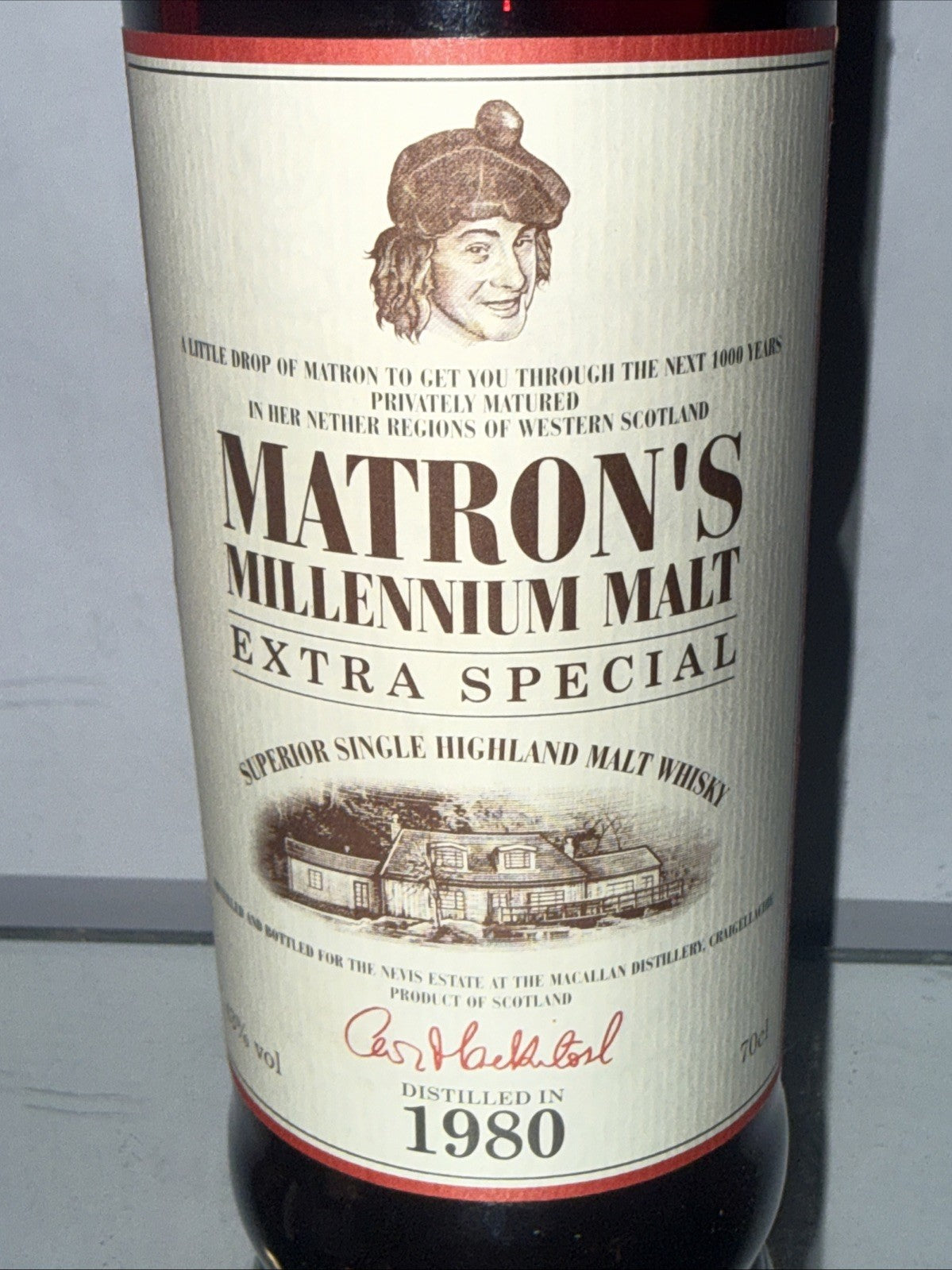 The Macallan Matrons Millenium Malt ( 18 Year Old Sherry Cask) Distilled 1980