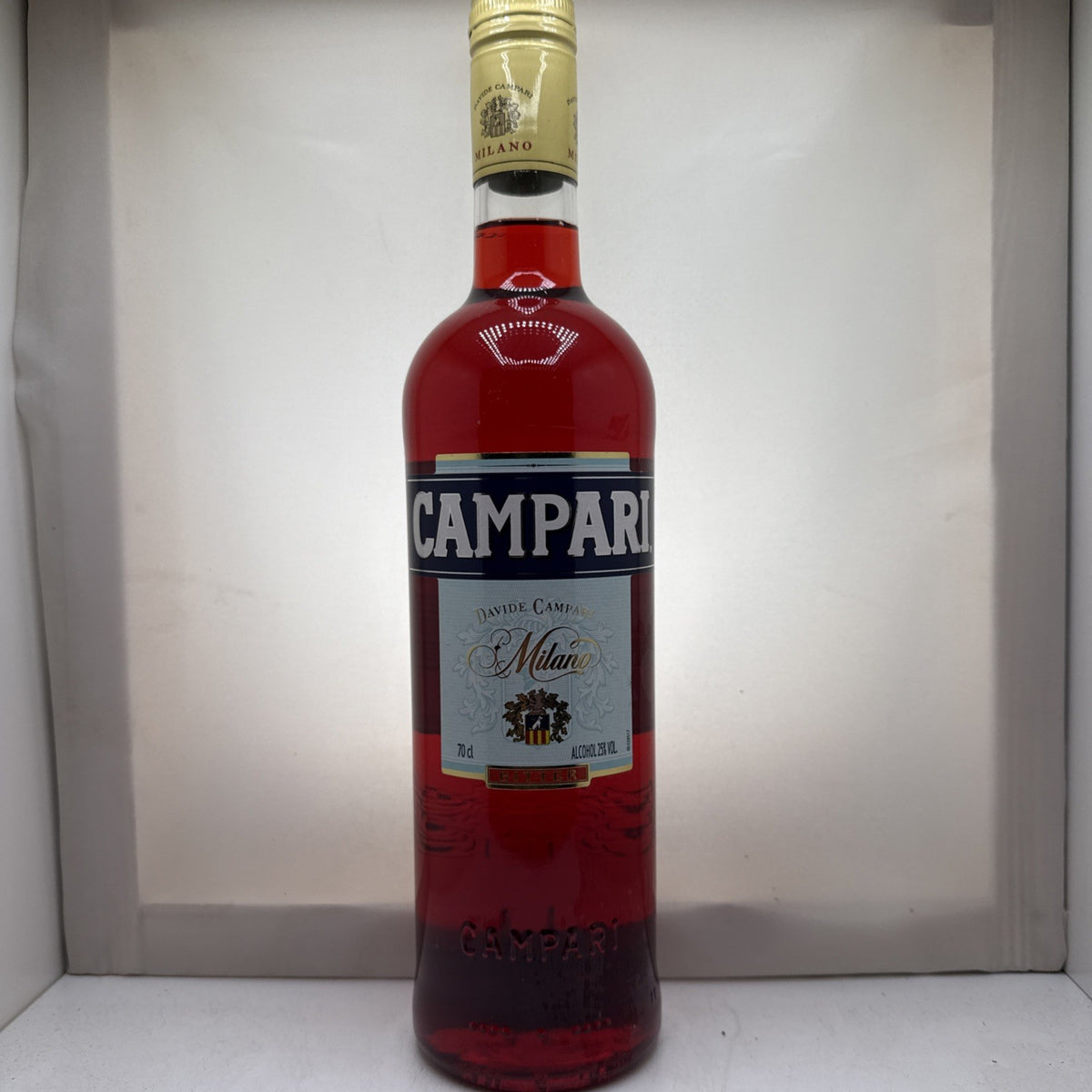 Campari Italian Bitter 700mL Bottle 25% Abv 2000s/ Pos 2010 Bottle