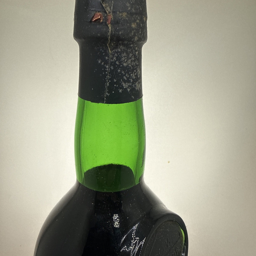 Dow’s Ruby Port No 1 (Silva & Cosens ) 1970s