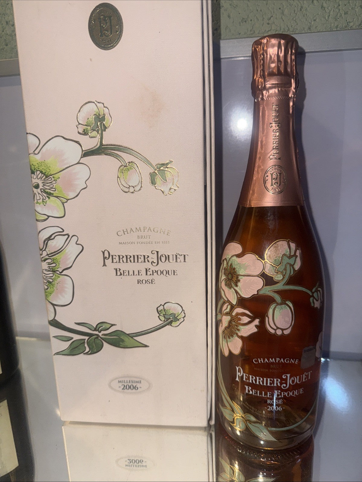 Perrier-Jouët 2006  Belle Epoque Champagne Superb Designed Bottle