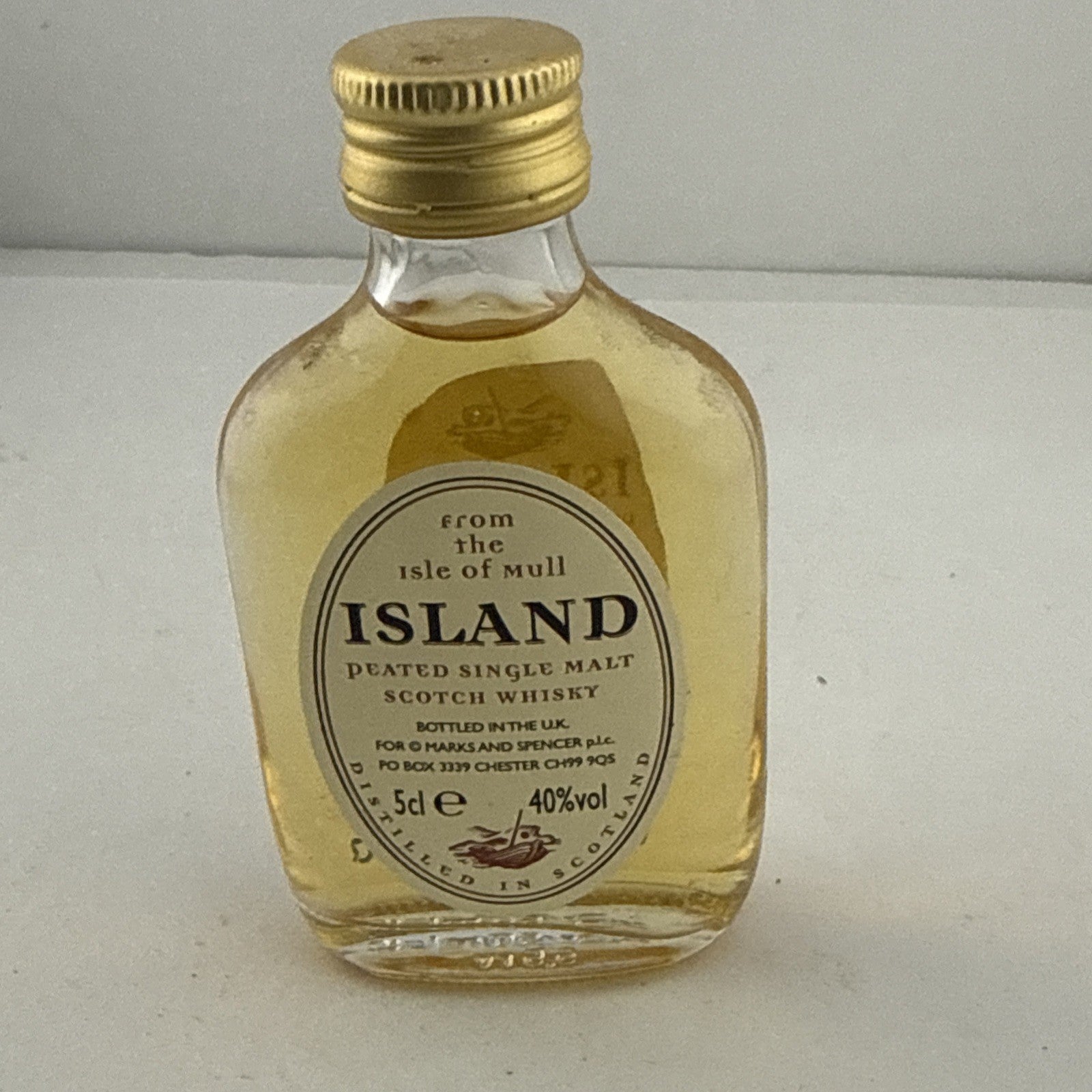Isle Of Mull Island Blended Scotch Whisky Miniature 5cl M&S Full