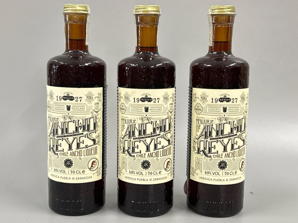 ANCHO REYES LICOR DE CHILE LIQUEUR / 70CL / 40% cheapest available anywhere