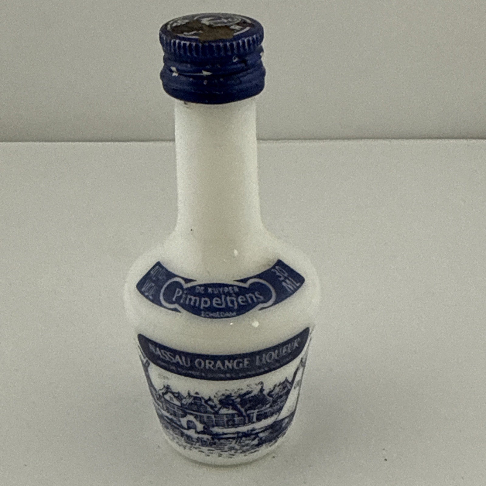 De Kuyper Pimpeltjes Nassau Orange Miniature 50ml Delft Bottle 1970s