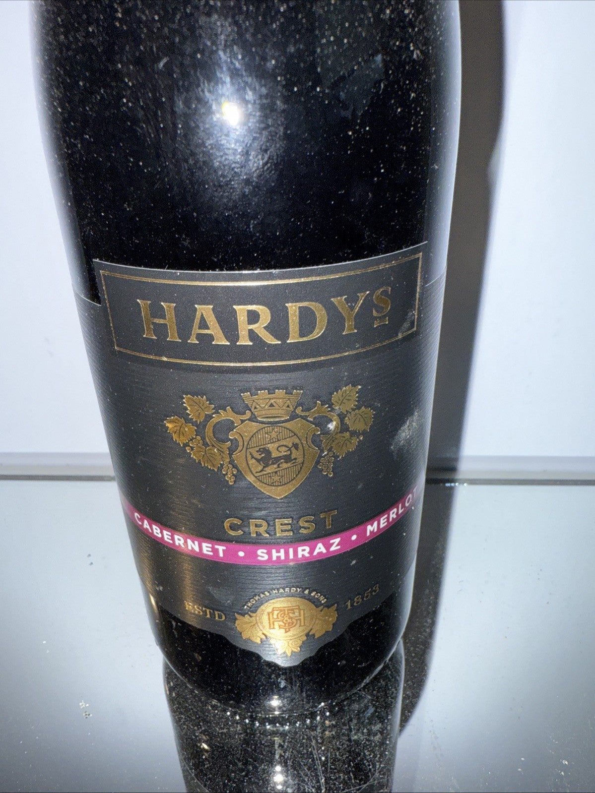 Hardy's Crest Cabernet Shiraz Merlot 2023