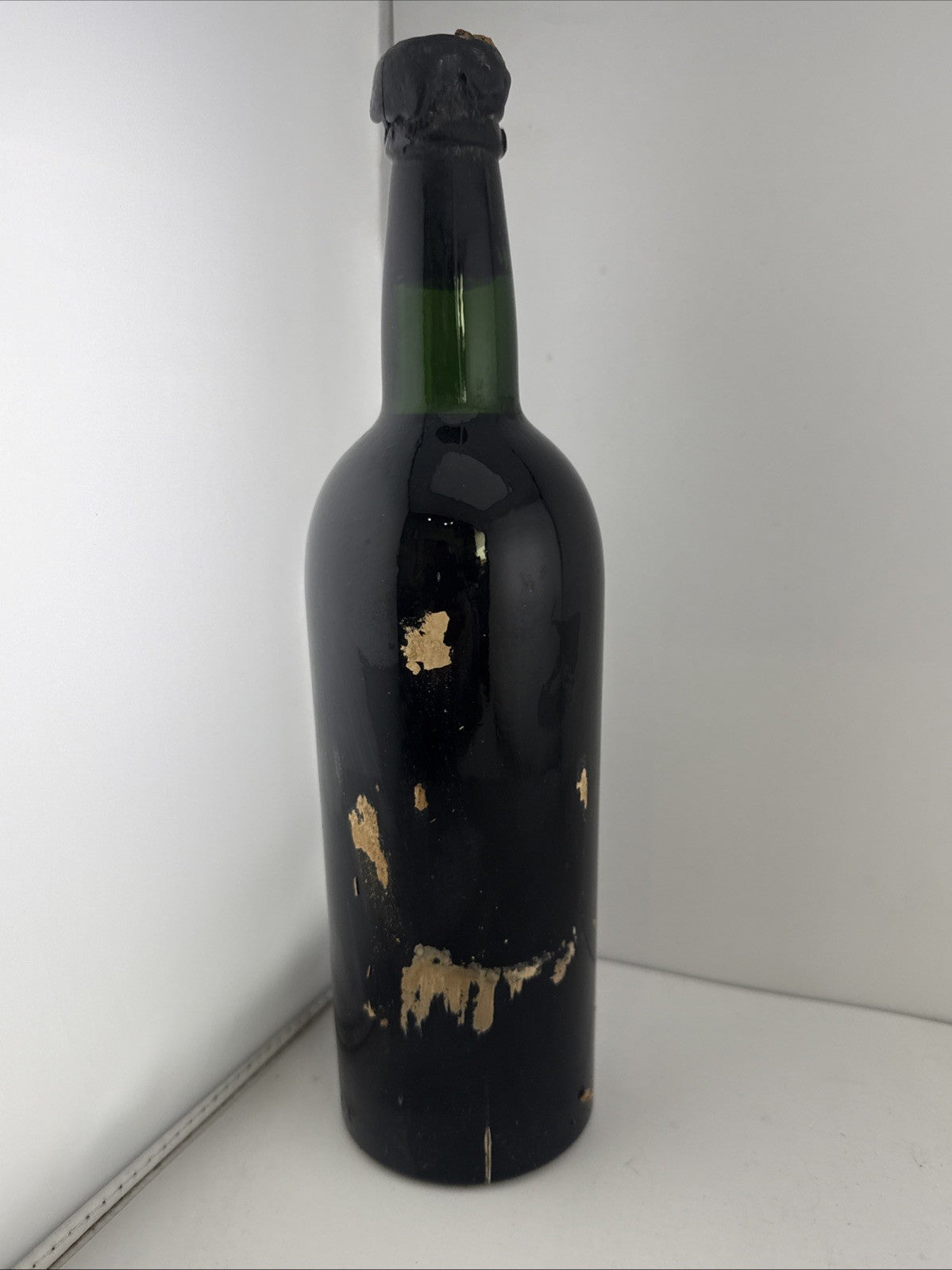 Graham’s 1963 Vintage Port Authentic Old Bottle No Label Rare