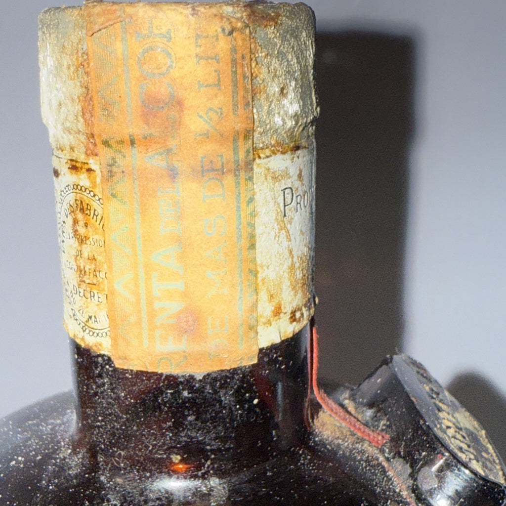 Cointreau 40% Proof Bottled 1960s(?) No Size But Approx 750ml