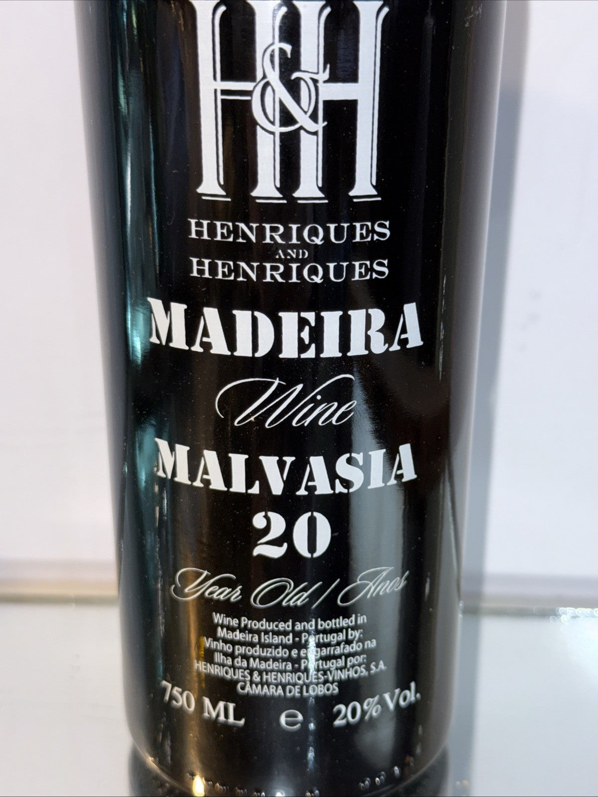 Henriques & Henriques Madeira Malvasia 20 Years Old wine