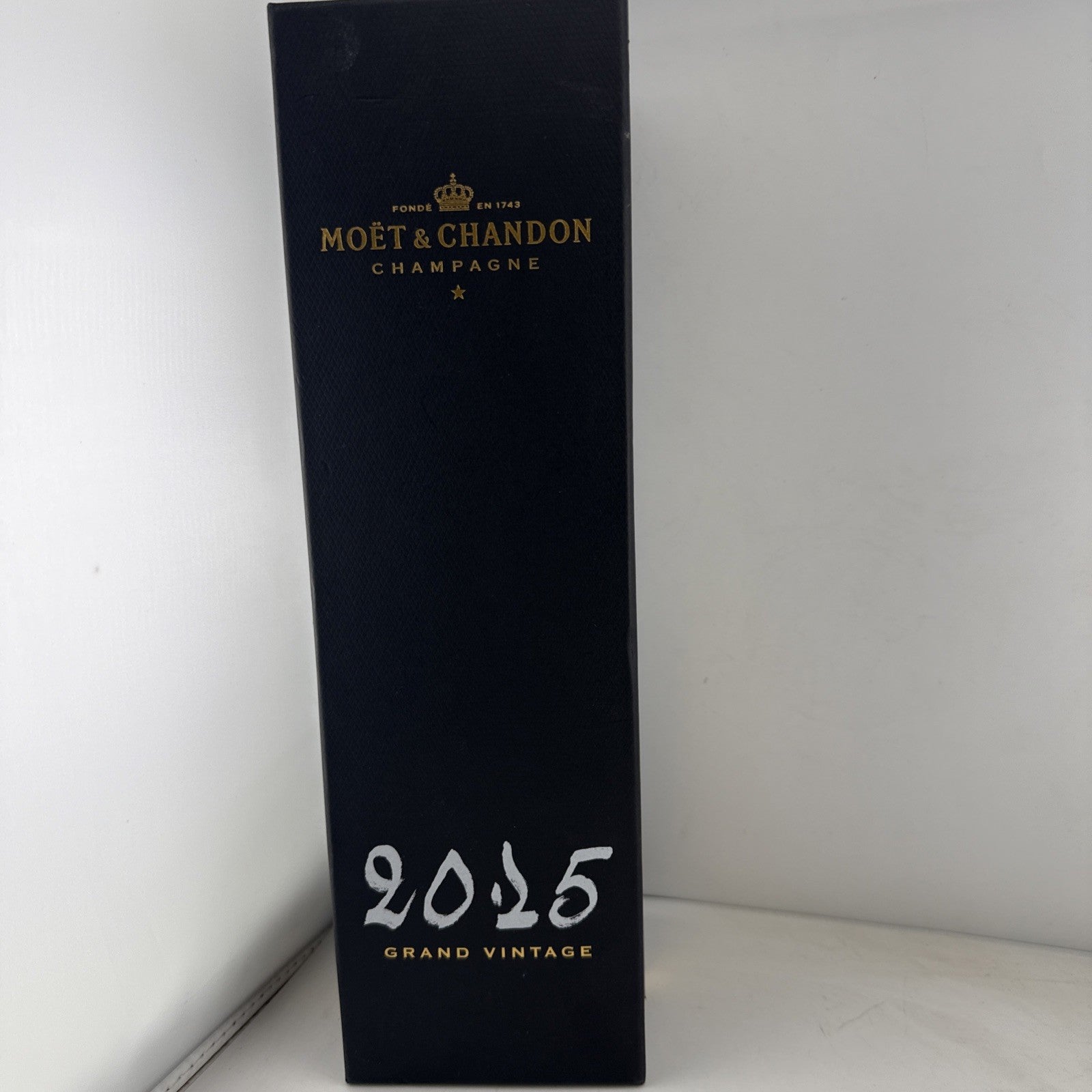 Moët & Chandon Grand Vintage 2015 Extra Brut Champagne 75cl Boxed