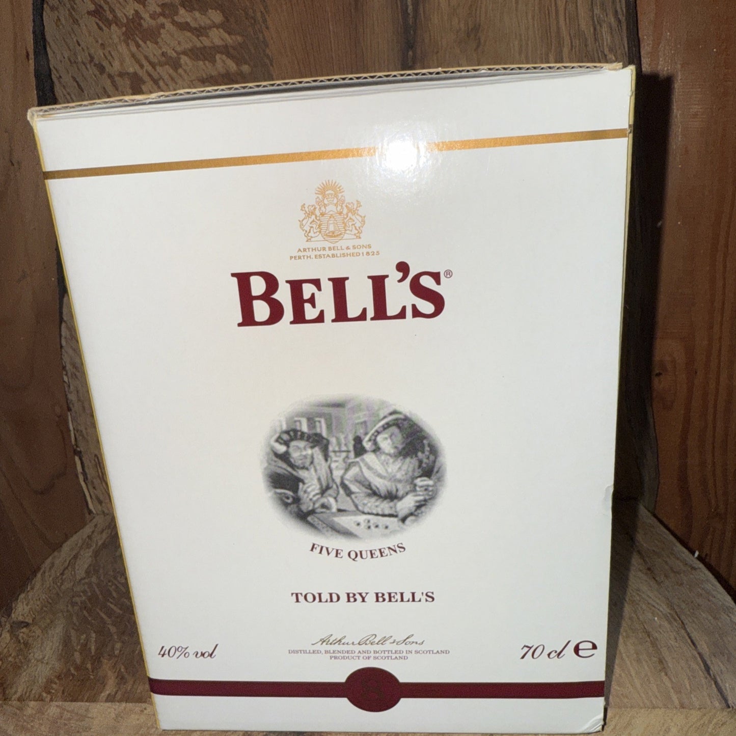 Bells Whisky 75cl decanter Christmas 2007 full boxed mint condition