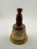 🔔 Bell’s Blended Scotch Whisky – Ceramic Bell Miniature (5cl)