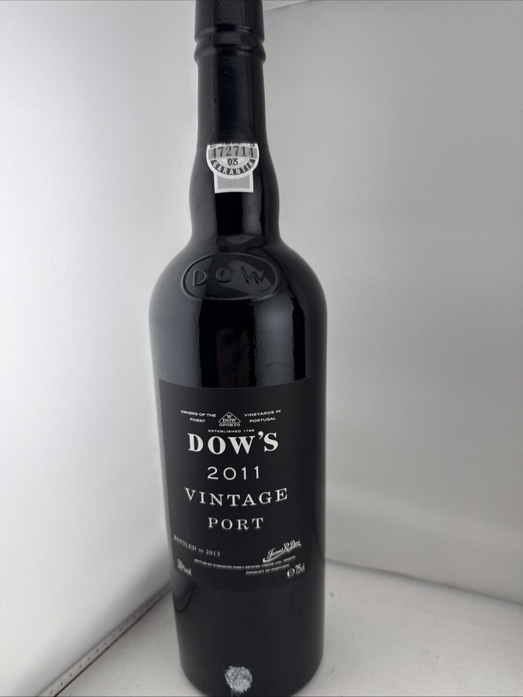 Dow’s Vintage Port 2011 75cl Portuguese Vintage Port Wine 20% ABV