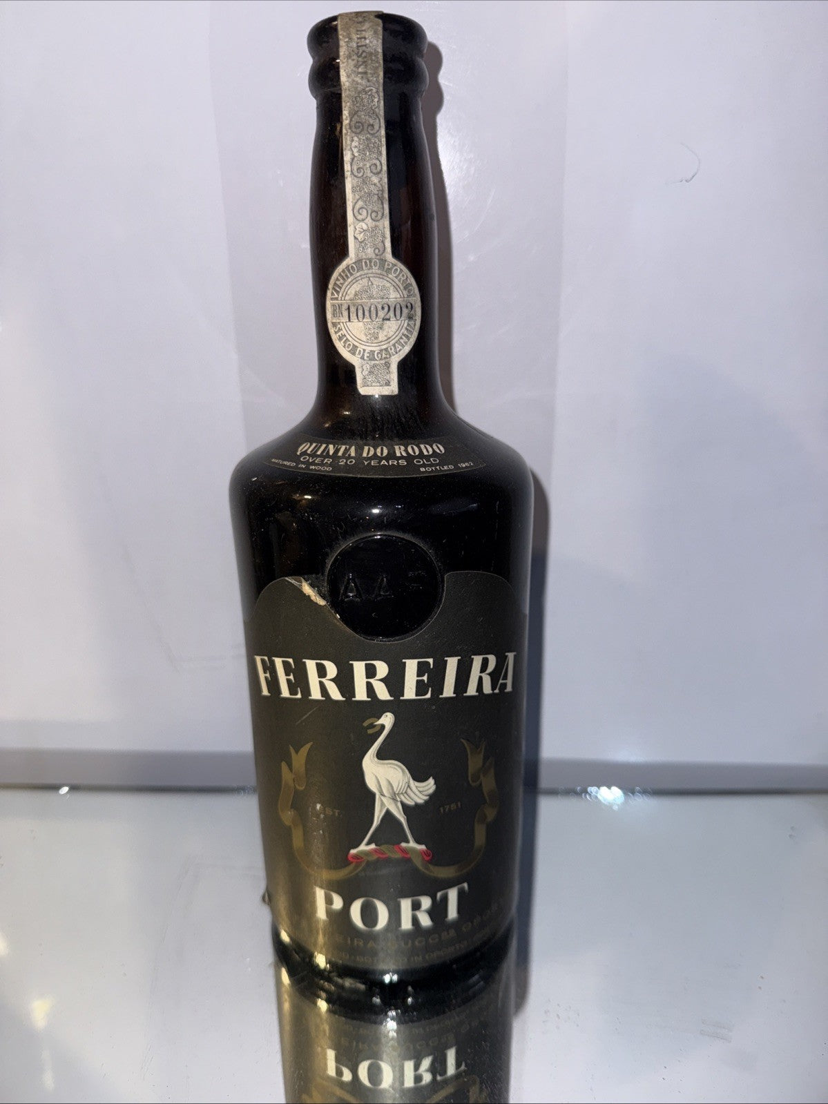 Ferreira Over 20 Years Port Bottled 1962