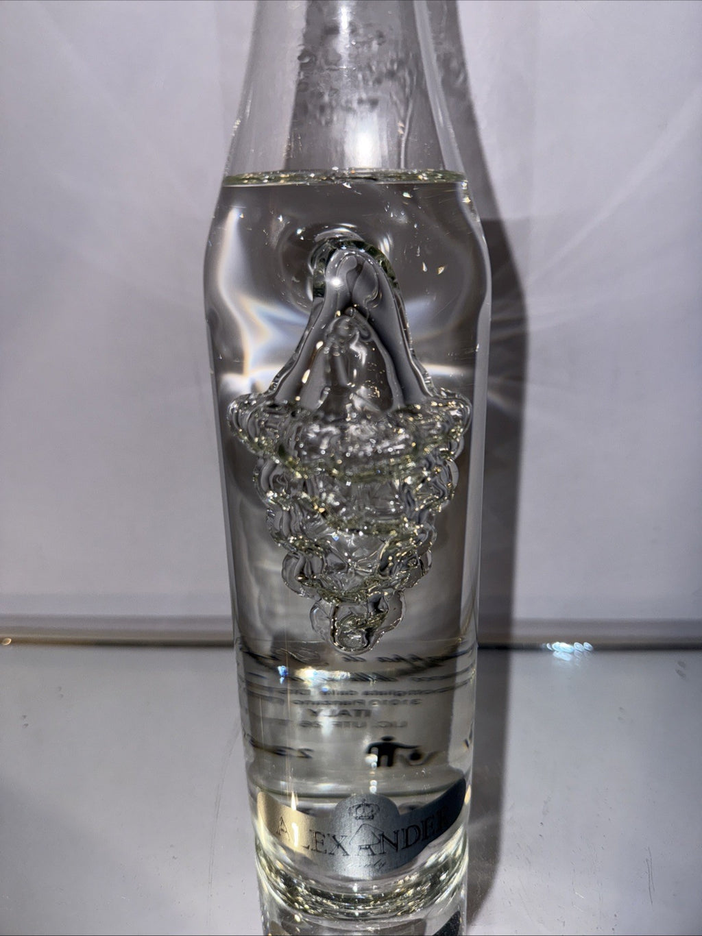 Alexander Society Grappa di Barrique Invecchiata (0.35L, 43% ABV) Stunning