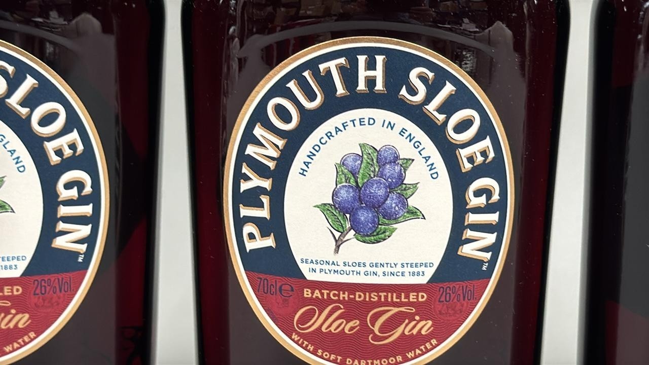 PLYMOUTH SLOE GIN 26% 1 x 70cl cheapest on internet!