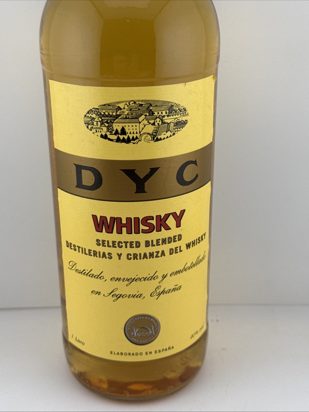 DYC Whisky – Selected Blended (1 litre) Spanish Whisky From 2000s