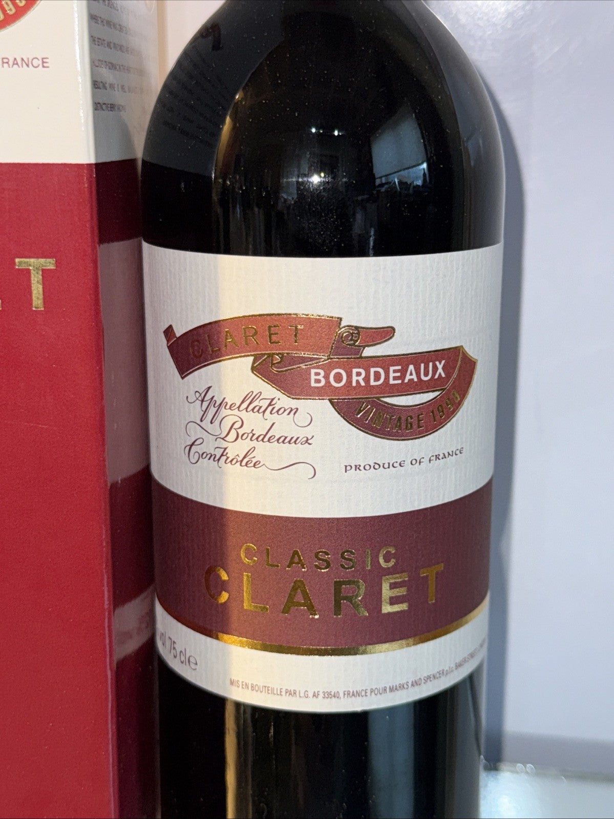 (750 ml) bottle of M&S Classic Château Cazéau Claret 1998