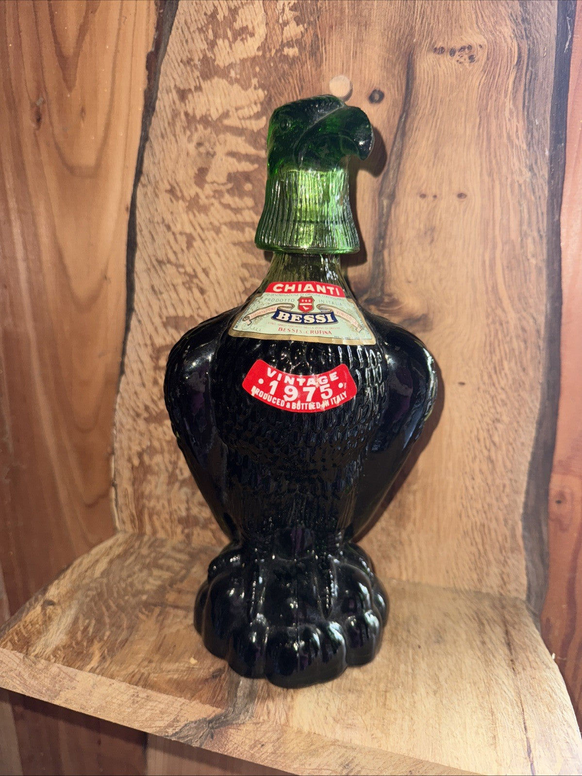 Vintage 1975 Bessi Chianti Green 95 CL Glass Eagle Bottle Full And Sealed