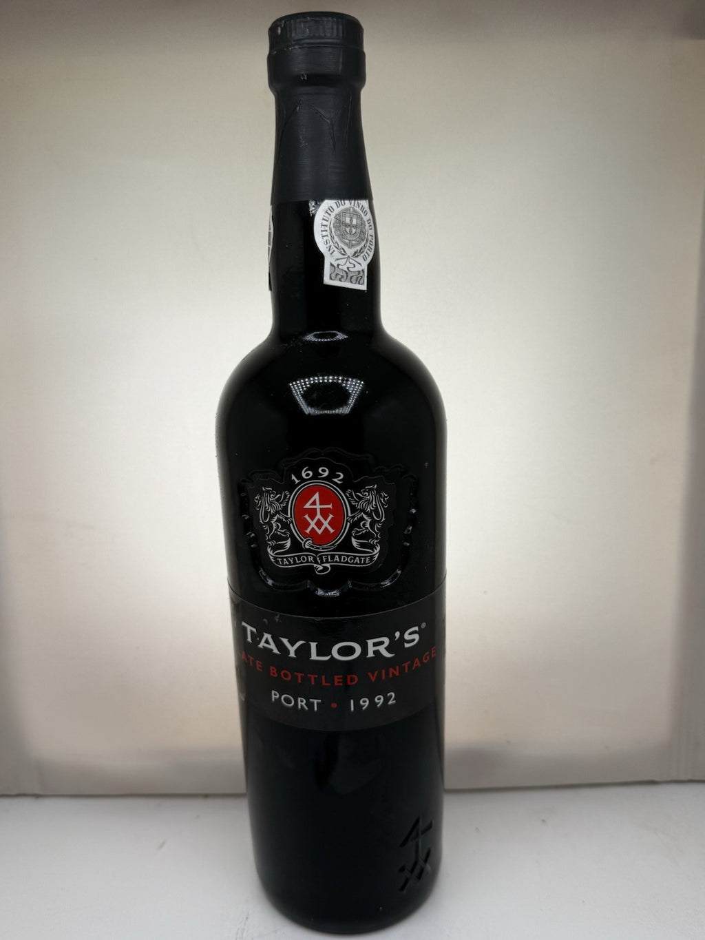Taylor’s Late Bottled Vintage Port 1992 Bottles 1996