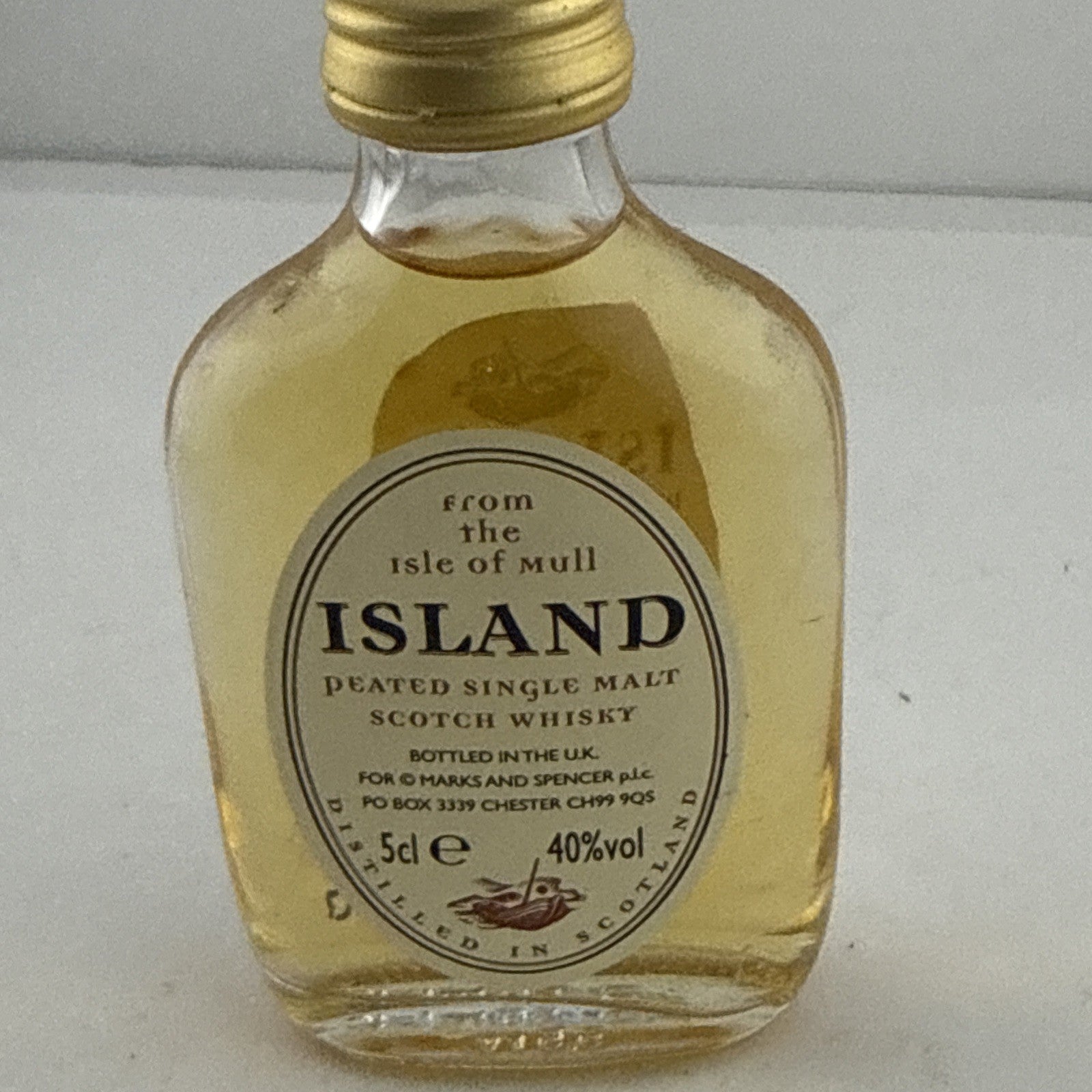 Isle Of Mull Island Blended Scotch Whisky Miniature 5cl M&S Full