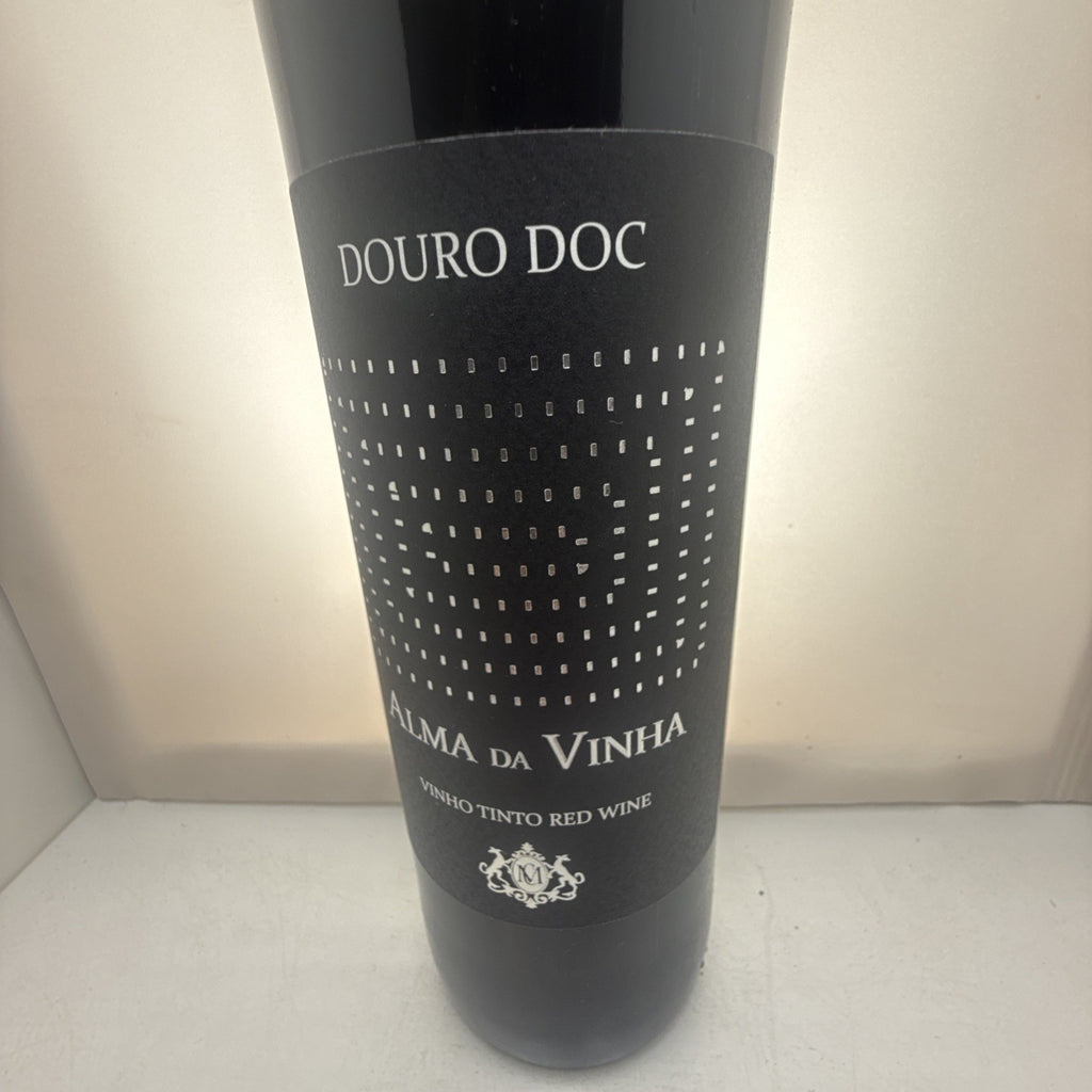 Alma da Vinha Douro Tinto 2018 — Portugal —rich Red